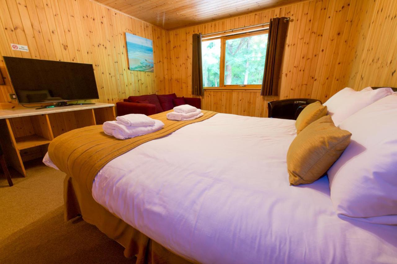 Loch Ness Drumnadrochit Hotel Ngoại thất bức ảnh