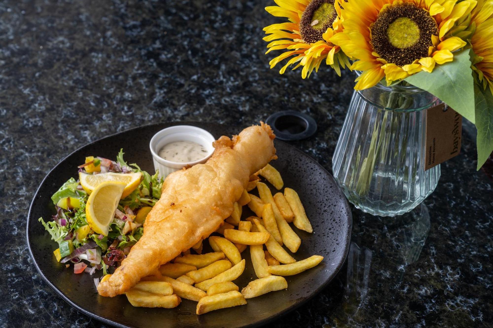 Loch Ness Drumnadrochit Hotel Ngoại thất bức ảnh